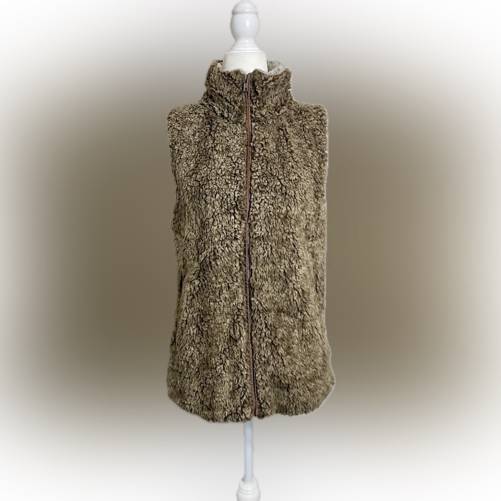 Small Katydid Faux Fur Brown Tan Lighweight Vest w/ Pockets